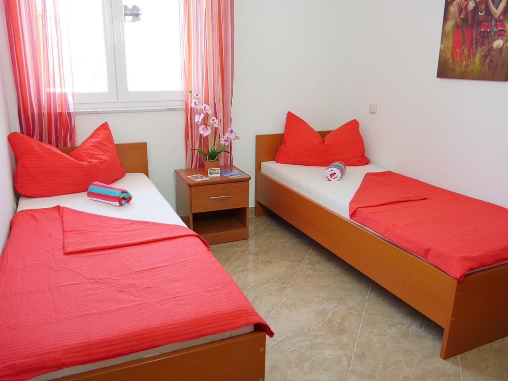 Apartments-Novalja-Zrce Luaran gambar