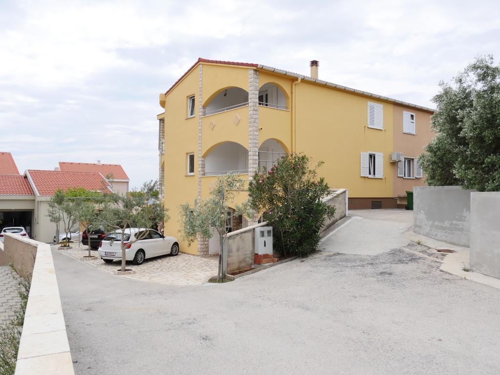 Apartments-Novalja-Zrce Luaran gambar