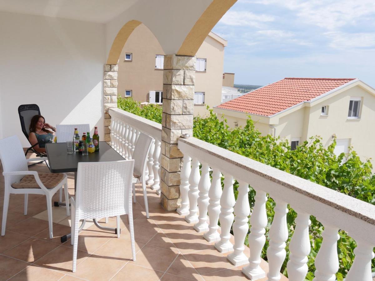 Apartments-Novalja-Zrce Luaran gambar